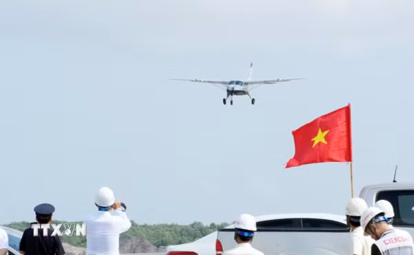 Chuyến bay kỹ thuật đầu tiên kiểm tra an toàn tĩnh không tại Quảng Trị