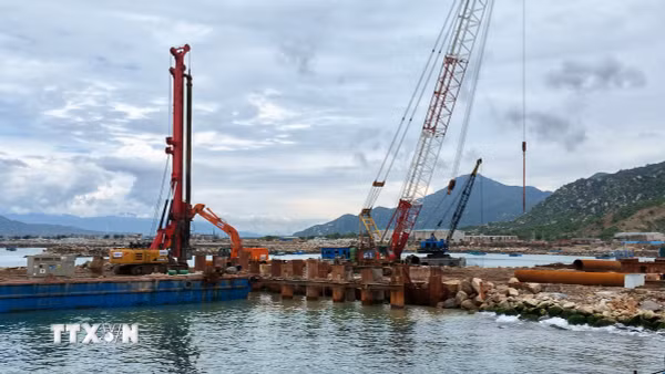 Khánh Hòa phát triển kinh tế biển theo hướng hiện đại, xanh, thông minh