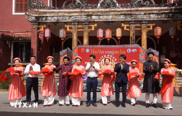 Liên hoan Thư pháp Việt Nam: Hồn Việt trong nét bút