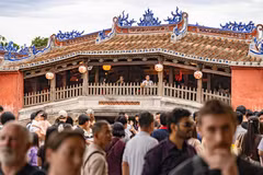 Phố cổ Hội An: Giữ mạch sống bản địa trong không gian di sản 