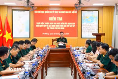 Đoàn công tác Ban Chỉ đạo Quốc gia về tìm kiếm hài cốt liệt sĩ đã kiểm tra thực tế "Chiến dịch 500 ngày đêm" tại thành phố Đà Nẵng. (Ảnh: PV/Vietnam+)