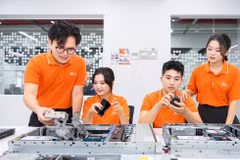 Giờ học của sinh viên Trường Đại học FPT. (Ảnh: Vietnam+)