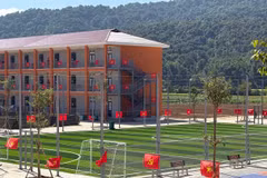 Trường Phổ thông nội trú Tiểu học và Trung học cơ sở Sam Mứn, tỉnh Điện Biên. (Ảnh: PV/Vietnam+)