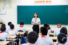 Bộ Giáo dục và Đào tạo đang nghiên cứu điều chỉnh chương trình giáo dục phổ thông. (Ảnh: Hoài Nam/Vietnam+)