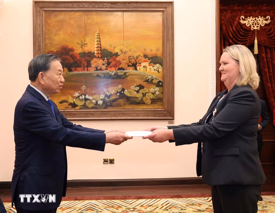 Tổng Bí thư, Chủ tịch nước Tô Lâm tiếp Đại sứ Vương quốc Đan Mạch Lina Gandløse Hansen. (Ảnh: Thống Nhất/TTXVN)