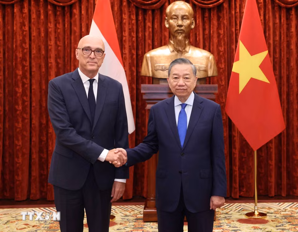 Tổng Bí thư, Chủ tịch nước Tô Lâm tiếp Đại sứ Vương quốc Hà Lan Remco van Wijngaarden. (Ảnh: Thống Nhất/TTXVN)