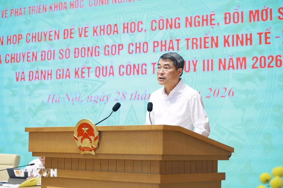 Thủ tướng Lê Minh Hưng, Trưởng Ban Chỉ đạo 57 Trung ương chủ trì phiên họp. (Ảnh: Dương Giang/TTXVN)