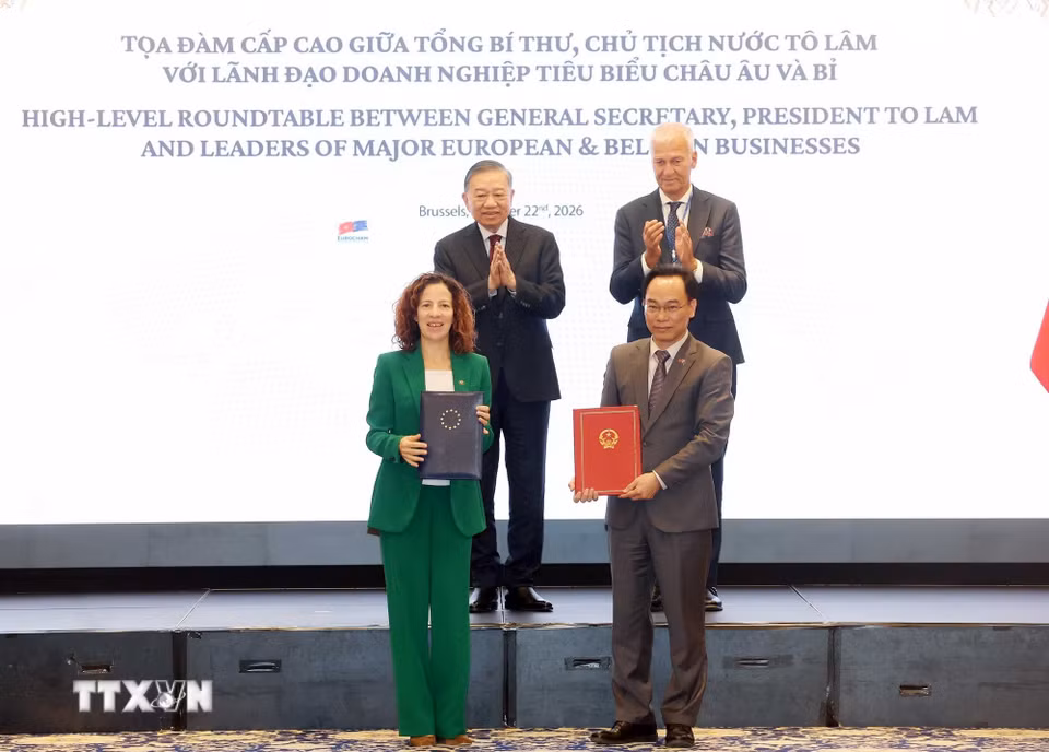 Tổng Bí thư, Chủ tịch nước Tô Lâm chứng kiến trao thỏa thuận hợp tác. (Ảnh: Thống Nhất/TTXVN)