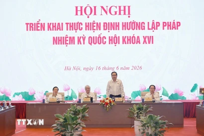Chủ tịch Quốc hội Trần Thanh Mẫn chủ trì Hội nghị triển khai thực hiện Định hướng lập pháp nhiệm kỳ Quốc hội khóa XVI. (Ảnh: Doãn Tấn/TTXVN)