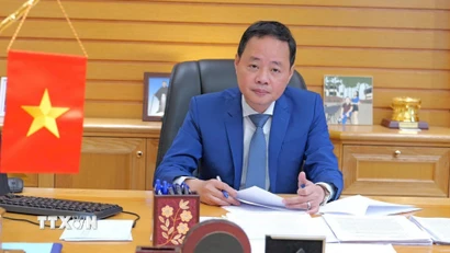 Giàn công nghệ trung tâm số 2 của mỏ Bạch Hổ thuộc Liên doanh Việt-Nga (Vietsovpetro). (Ảnh: Huy Hùng/TTXVN)