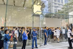 Một cửa hàng của Apple tại Tokyo, Nhật Bản. (Ảnh: Kyodo/TTXVN)