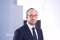 Ông Alexander Schonl, Giám đốc điều hành, Nhà sáng lập kiêm Cố vấn cấp cao về Microsoft Dynamics 365 Business Central tại công ty Solid Scale Solutions, trụ sở tại bang Bavaria (Đức). (Ảnh: TTXVN phát)