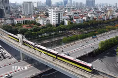Đoạn trên cao tuyến đường sắt đô thị đoạn Nhổn-Ga Hà Nội. Ảnh minh họa. (Ảnh: Huy Hùng/TTXVN)