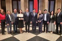 Phó Tổng Giám đốc VOV Ngô Minh Hiển gặp gỡ Chủ tịch Câu lạc bộ báo chí Mexico Mouris Salloum George.
