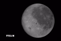 Mặt Trăng nhìn từ tàu Orion, ngày 6/4/2026. (Ảnh minh họa: THX/TTXVN)