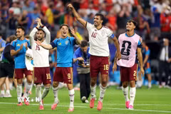 Niềm vui của các cầu thủ Tây Ban Nha sau khi vào chung kết World Cup 2026. (Ảnh: AFP/TTXVN)