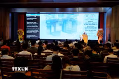 Quang cảnh lễ khai mạc cuộc thi Hackathon quốc tế về tính toán lượng tử. (Ảnh: Đình Quân/TTXVN)