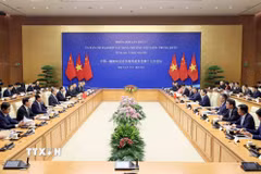 Phiên họp lần thứ 17 Ủy ban Chỉ đạo hợp tác song phương Việt Nam-Trung Quốc. (Ảnh: An Đăng/TTXVN)