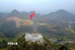 Cột cờ Lũng Cú nằm ở đỉnh Lũng Cú. (Ảnh: Thành Đạt/TTXVN)