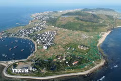 Phát triển huyện đảo Lý Sơn trở thành trung tâm du lịch biển đảo