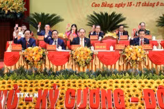Đoàn Chủ tịch điều hành Đại hội. (Ảnh: Quốc Đạt/TTXVN)