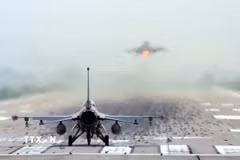 Máy bay chiến đấu F-16 của Không lực Mỹ. (Ảnh: Yonhap/TTXVN phát)