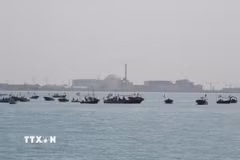 Tàu chiến của Lực lượng Vệ binh Cách mạng Hồi giáo Iran được triển khai tại Vịnh Persian, gần Bushehr, Iran. (Ảnh: THX/TTXVN)