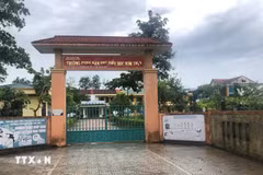 Trường Phổ thông Dân tộc bán trú Tiểu học Kim Thủy. (Ảnh: TTXVN phát)