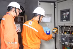 Phó Thủ tướng Nguyễn Văn Thắng yêu cầu EVN khẩn trương rà soát, tính toán, tiết kiệm tối đa chi phí để có phương án giảm giá bán lẻ điện bình quân. (Ảnh minh họa: Quốc Lũy/TTXVN)