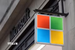 Microsoft đang phải thực hiện một chiến lược rút lui từng phần tại Trung Quốc trong bối cảnh áp lực kép ngày càng gia tăng từ các quy định sở tại và rào cản địa chính trị. (Ảnh: THX/TTXVN)