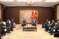 Tổng Bí thư, Chủ tịch nước Tô Lâm tiếp Đại tướng Khamliang Outhakaysone, Ủy viên Bộ Chính trị, Phó Thủ tướng, Bộ trưởng Quốc phòng Lào. (Ảnh: Thống Nhất/TTXVN)