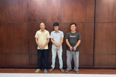 Từ trái sang_ Hà Xuân Trường, Trần Văn Hoài Hận, Bàn Hữu Nguyên. (Ảnh: CA Thành phố Hồ Chí Minh cung cấp)