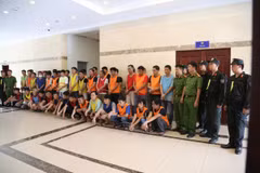Cơ quan Công an đã triệu tập 50 đối tượng tổ chức đánh bạc trên các website cá cược trực tuyến. (Ảnh: CA Thành phố Hồ Chí Minh cung cấp)