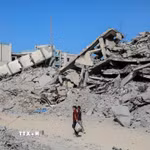 Cảnh tàn phá do xung đột tại Gaza. (Ảnh: THX/TTXVN phát)