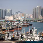 Quang cảnh cảng hàng hóa ở Busan (Hàn Quốc). (Ảnh: THX/TTXVN)