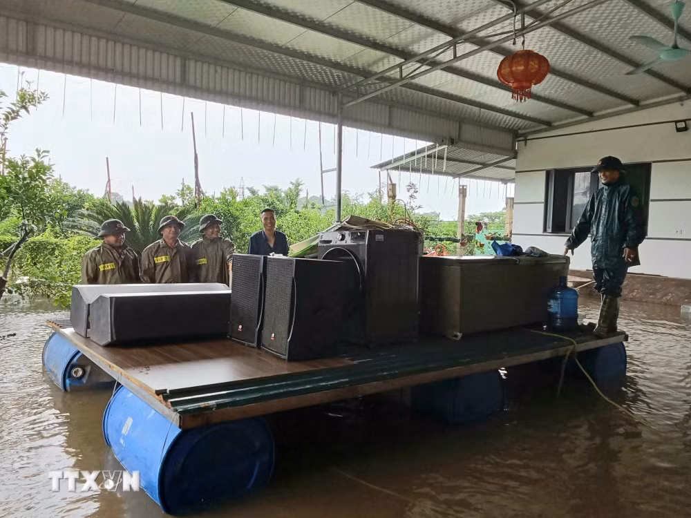 ttxvn-mua-lu-bac-ninh-3.jpg