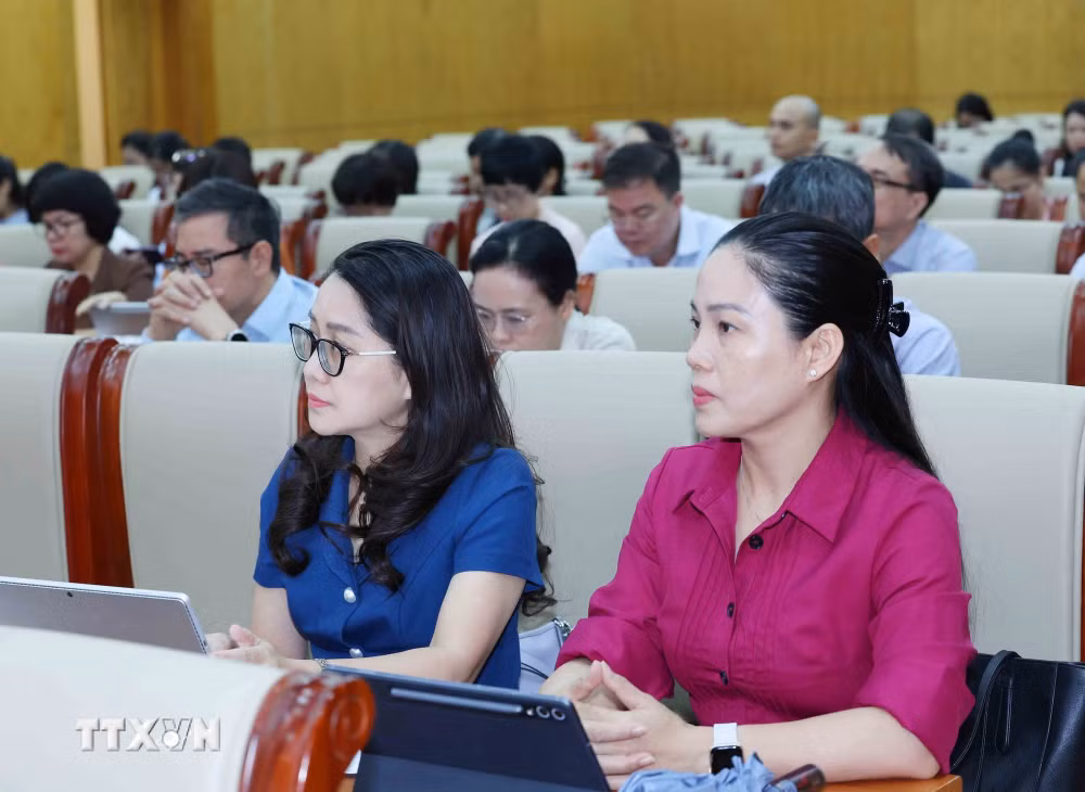 ttxvn-tap-huan-nghiep-vu-doi-ngu-bao-cao-vien-cong-tac-vien-du-luan-xa-hoi-va-cac-luc-luong-bao-ve-nen-tang-tu-tuong-cua-dang-nam-2026-3.jpg