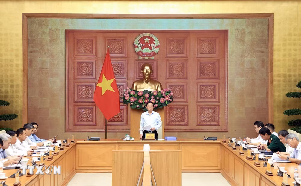 ttxvn-pho-thu-tuong-ho-quoc-dung-hop-hoi-dong-tham-dinh-dieu-chinh-quy-hoach-lam-nghiep-3.jpg