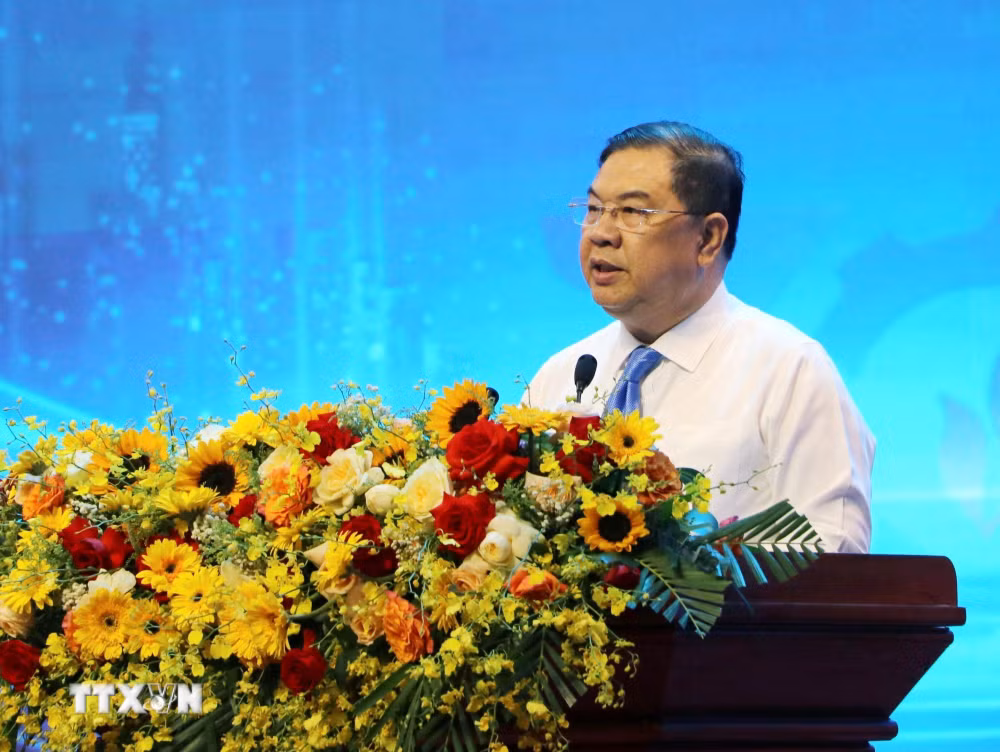 ttxvn-ky-niem-30-nam-thanh-lap-khu-kinh-te-dung-quat-1.jpg