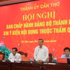Ông Đồng Văn Thanh, Phó Bí thư Thường trực Thành ủy Cần Thơ, chủ trì hội nghị. (Ảnh: Thu Hiền/TTXVN)