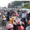 Quốc lộ 1 đoạn qua tỉnh Tây Ninh thường xuyên chịu áp lực giao thông vào các dịp lễ, Tết, khi lượng phương tiện qua tuyến tăng mạnh. (Ảnh: Bùi Giang/TTXVN)