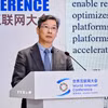 Giáo sư Vệ Long Bảo, Viện trưởng Viện nghiên cứu Kinh tế Thực phẩm và Quản lý Kinh doanh Nông nghiệp tại Đại học Chiết Giang. (Ảnh: TTXVN phát)