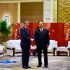 Đại sứ Việt Nam tại Trung Quốc Phạm Thanh Bình, Chủ tịch luân phiên Ủy ban ASEAN tại Bắc Kinh và Phó Ủy viên trưởng Bành Thanh Hoa. (Ảnh: Quang Hưng/TTXVN)