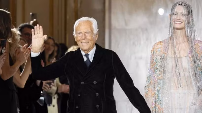Nhà thiết kế Giorgio Armani. (Ảnh: AP)