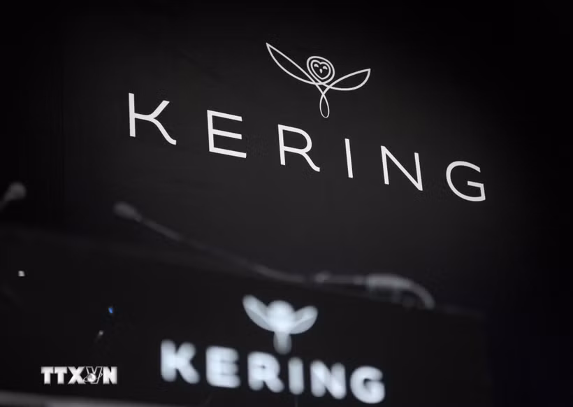 Biểu tượng tập đoàn Kering. (Ảnh: AFP/ TTXVN)