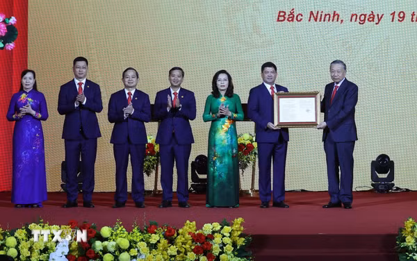 Tổng Bí thư, Chủ tịch nước Tô Lâm: Xây dựng Bắc Ninh trở thành đô thị hiện đại nhưng vẫn đậm đà hồn cốt văn hóa Kinh Bắc