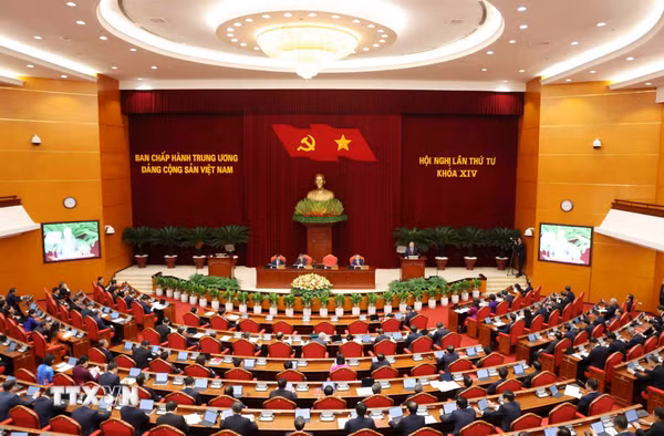 Nâng cao năng lực tự đổi mới, tự chỉnh đốn - động lực then chốt đưa đất nước phát triển