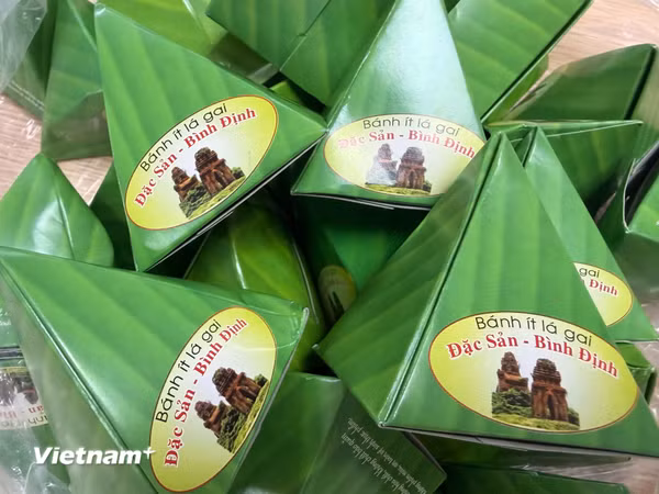 Bánh ít lá gai - thức quà dân dã đậm tình quê của vùng đất võ