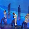 G-DRAGON, TAEYANG và DAESUNG trên sân khấu tại Mỹ Đình. (Ảnh: Vietnam+)