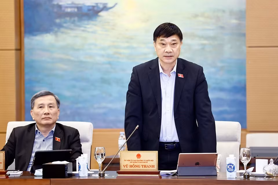 Chủ nhiệm Ủy ban Kinh tế của Quốc hội Vũ Hồng Thanh phát biểu. (Ảnh: Doãn Tấn/TTXVN)